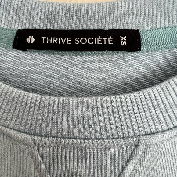 WOMENS LONGSLEEVE THRIVE SOCIÉTÉ BABY BLUE ATHLEISURE SHIRT SIZE XS NICE QUALITY - Picture 3 of 7
